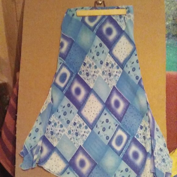 Jupe exclusive - Picture 2 of 4